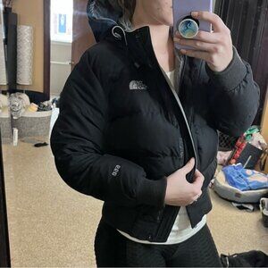 The North Face Women’s Black Y2K 550 Down Fill Puffer Bomber Jacket Size Small